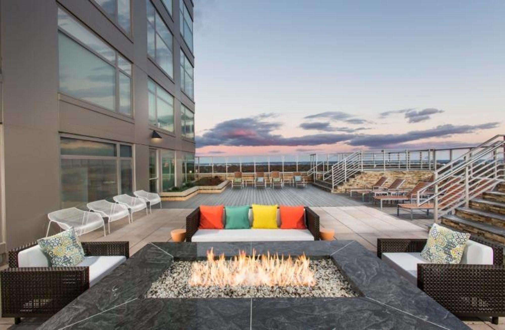 Aparthotel Bridgestreet At The View At Liberty Center Arlington Exterior foto